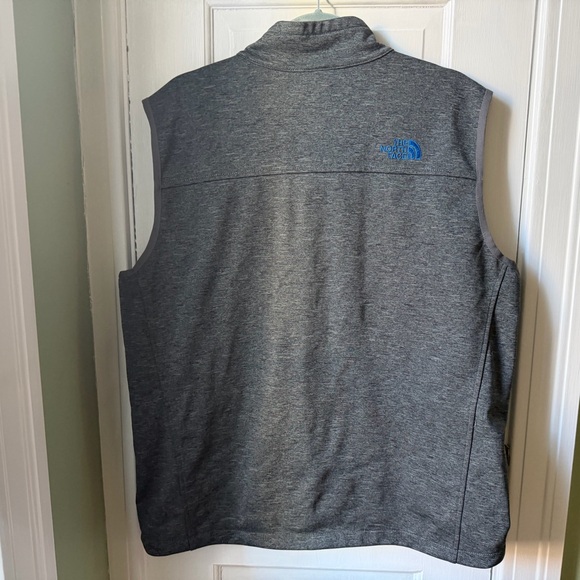 The North Face Men’s Apex Canyonwall Windwall Vest in Medium Grey Size Large - Picture 2 of 5